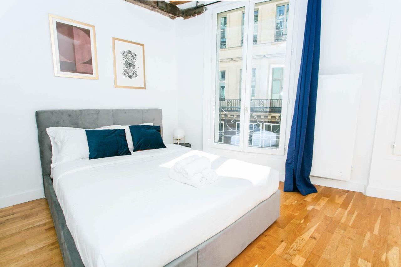 Louvre - Rivoli City Apartment Париж Екстериор снимка