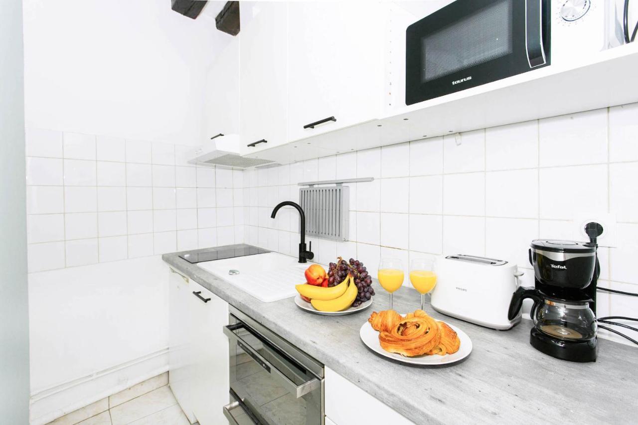 Louvre - Rivoli City Apartment Париж Екстериор снимка